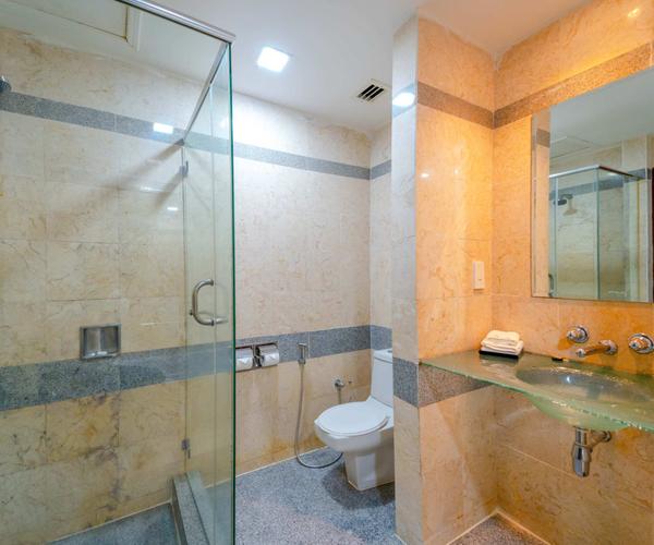 Bathroom Deluxe Twin
