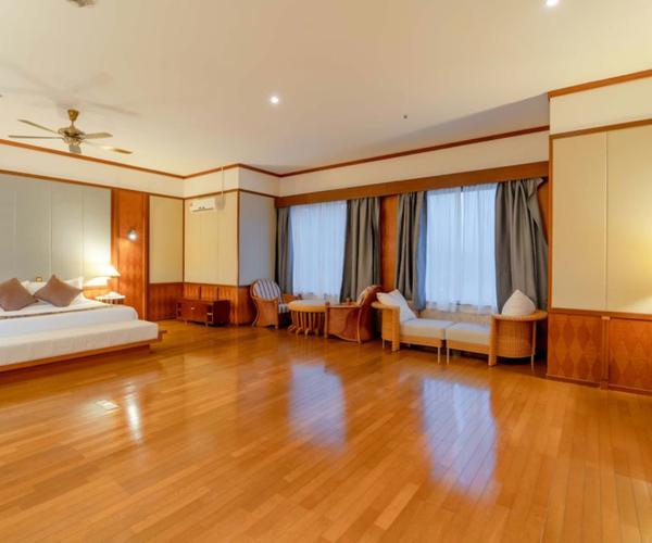 Presidential Suite